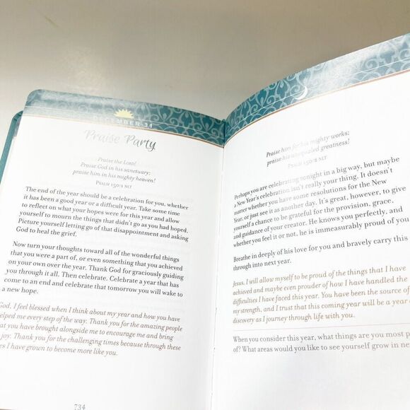 The Beloved Psalms: Morning & Evening Devotional Imitation Leather Broadstreet - Picture 11 of 16